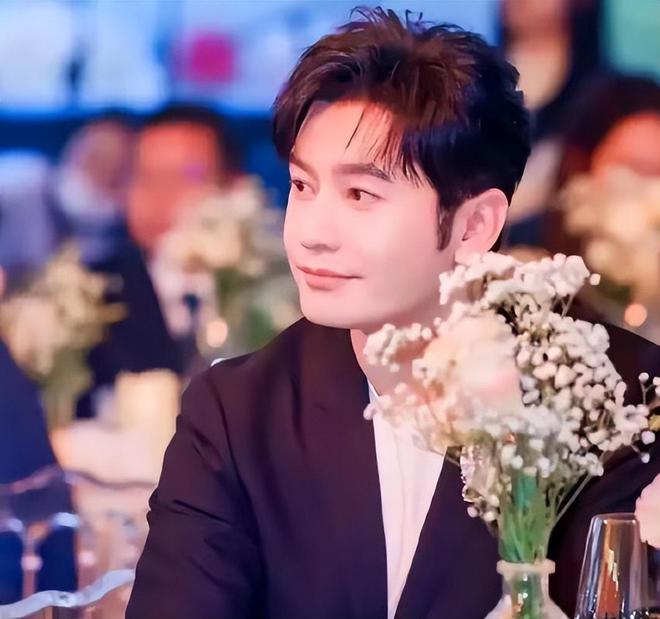 黄晓明分手！叶珂已经显示为前女友，祝他从此能找到真正的幸福