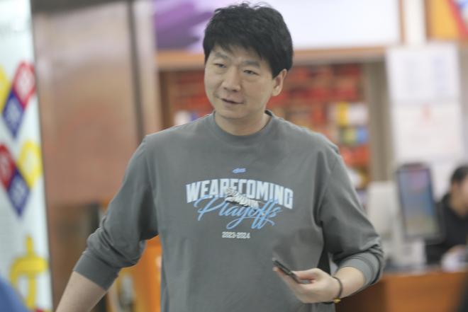 邱彪：青岛年轻球员很有冲击力 本场他们两人缺阵给我们赢球机会