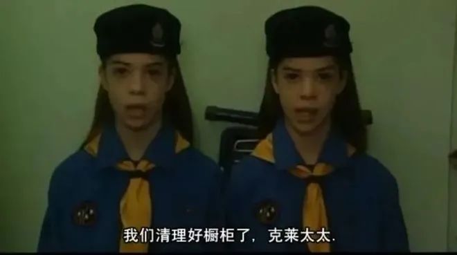 9.2分，这部20年前的冷门英剧，拿到现在来看仍不过时