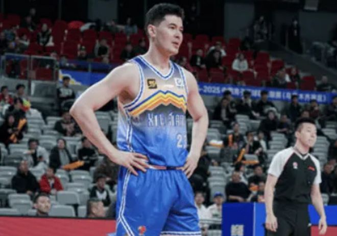 新疆104-83战胜天津，赛后迎来2喜2忧，欠缺突破攻坚点！