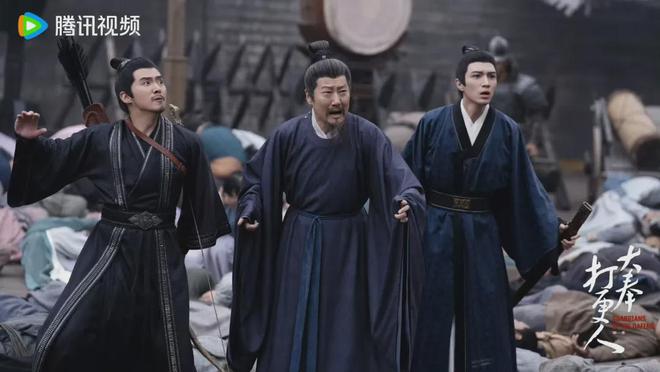 大奉打更人：杨凌穿越成许七安前经历过什么？很有可能就是这样的