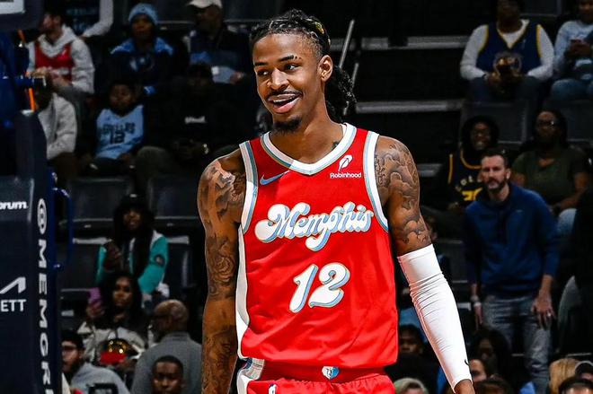 51分超级惨案！勇士又输了，11场9负，库里7中0，NBA西部格局大变
