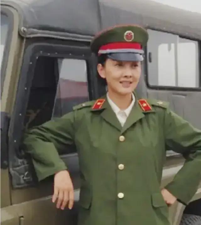 中国青年报：99有声小说手机阅读-51岁突然离婚？一直以为她老公是郭冬临，原来恩爱夫妻都是装的