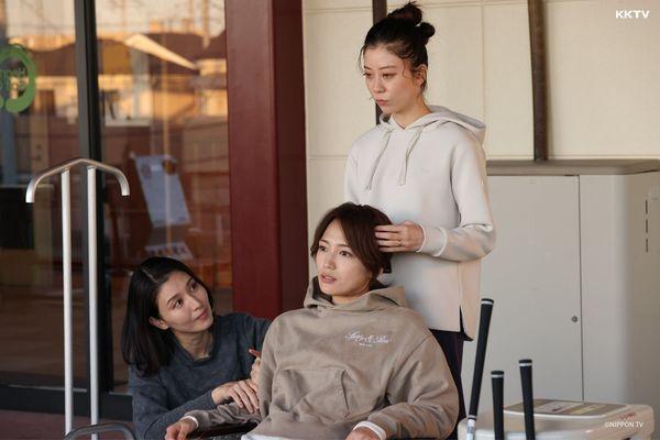 腾讯新闻：2024澳门全年资料大全正版资料-日本女神遭爆料高中真面目！　男星脱口：她像蟒蛇，怕被吞掉