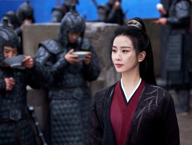 YY直播：四肖一码长期公开-《掌心》要播啦！刘诗诗唐风古装绝美，与窦骁同框太甜，这剧得火
