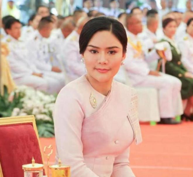 全球时报：澳门6合资料-苏提达“美人心计”禁足新妃，欧拉弄甘拜下风，隐退幕后避其锋芒