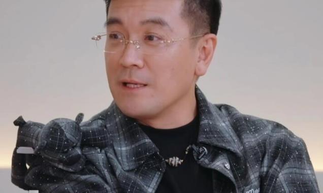 哔哩哔哩：澳门2024正版资料免费-百度更新太快，扬子已成黄圣依前夫！原来，狠人不是麦琳而是她！