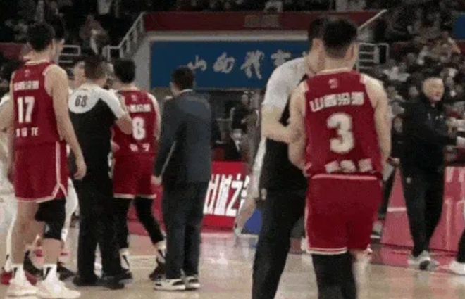 快手达人：奥门正版资料大全免费大全鬼谷子-明星正在抛弃微博