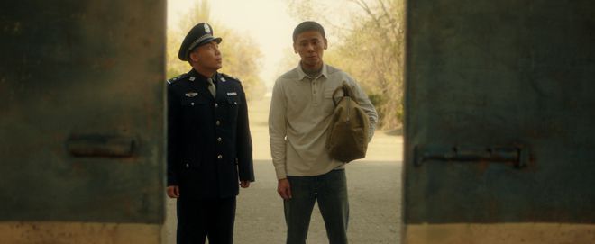 网易云跟读：澳门2024正版资料大全免费看-“土狗男”的性张力，重塑娱乐圈