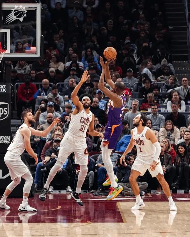 百度百家号：澳门天天开彩资料大全-NBA早报｜勇士40分惨败 快船记者幸灾乐祸 布克将登顶得分王