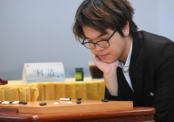 美拍：澳门正版免费全年资料大全问你-围棋世界大赛决赛首例，柯洁LG杯决赛两次违规被判负