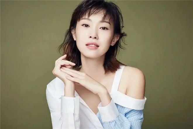 新京报：新澳门2024正版资料免费公开-《漂白》：跨界演员王佳佳，演活了宋红玉，震翻全网、圈粉无数